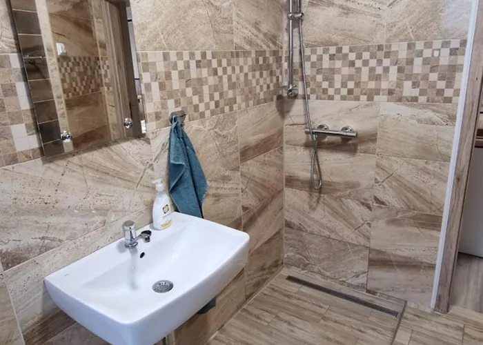 1 Hradna 9 * Nové Zámky